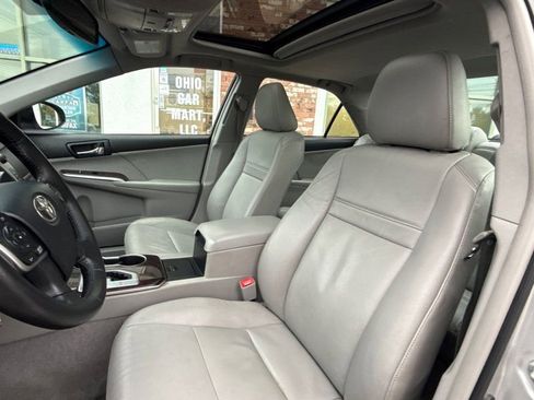 Used 2012 Toyota Camry XLE FWD image 12