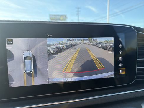 Used 2022 Mercedes-Benz GLE 350 w/ AMG Line Exterior image 24