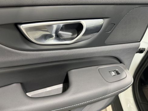 New 2026 Volvo V60 B5 Cross Country Ultra w/ Climate Package image 27