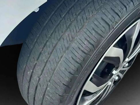 Used 2014 Toyota Corolla LE image 49