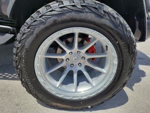 Used 2025 Ford Bronco Raptor w/ Interior Carbon Fiber Pack AWD/4WD image 29