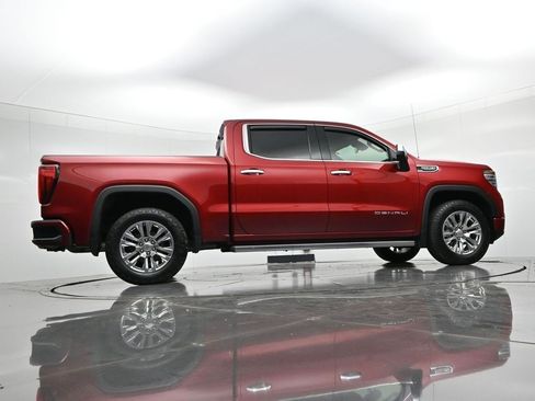 Used 2023 GMC Sierra 1500 Denali AWD/4WD image 24