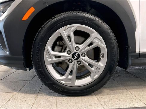 Certified 2023 Hyundai Kona SEL w/ Convenience Package image 7