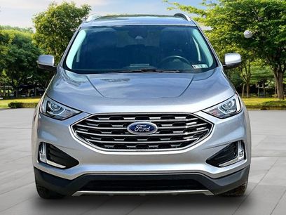 Used 2022 Ford Edge SEL w/ Convenience Package