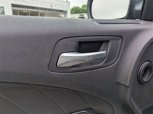Used 2023 Dodge Charger SXT image 12