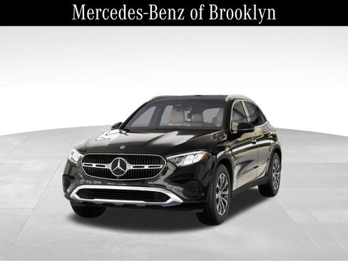 Certified 2025 Mercedes-Benz GLC 300 4MATIC image 41