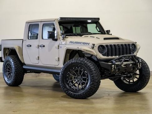 Used 2025 Jeep Gladiator Rubicon w/ Safety Group image 28