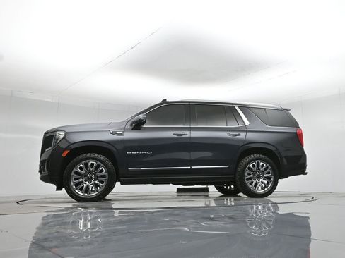 Used 2023 GMC Yukon Denali Ultimate image 8