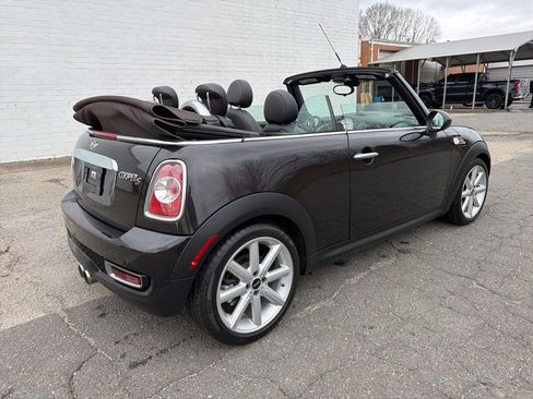 Used 2014 MINI Cooper S image 11