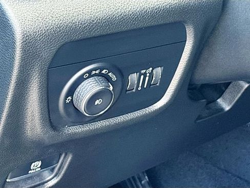 Used 2021 Jeep Grand Cherokee L Limited AWD/4WD image 10