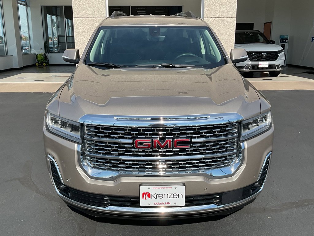 Used 2023 GMC Acadia Denali w/ Denali Technology Package AWD/4WD image 2