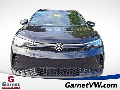 Certified 2023 Volkswagen ID.4 Pro image 2