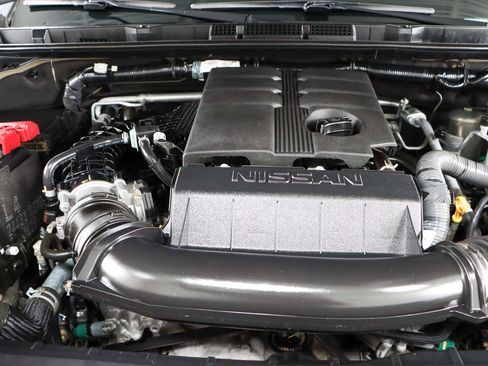 Used 2023 Nissan Frontier PRO-4X w/ Technology Package AWD/4WD image 31