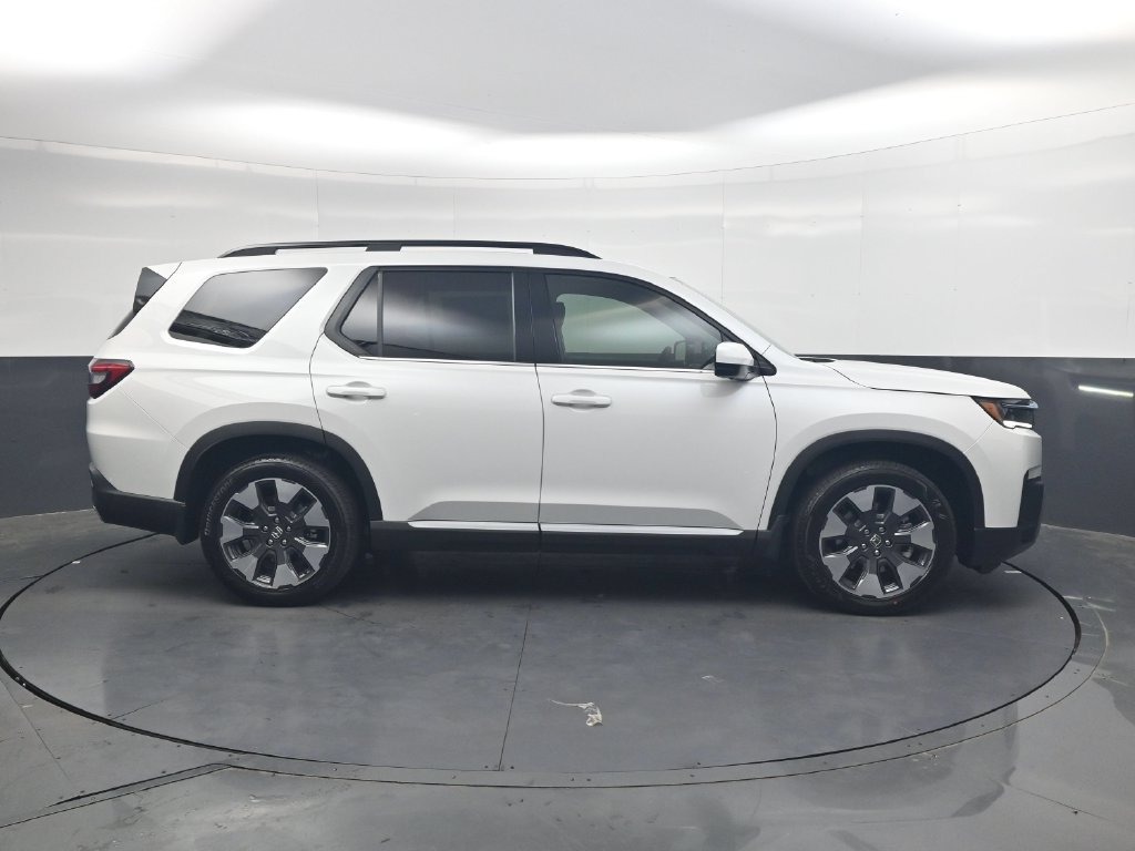 New 2026 Honda Pilot Elite image 3