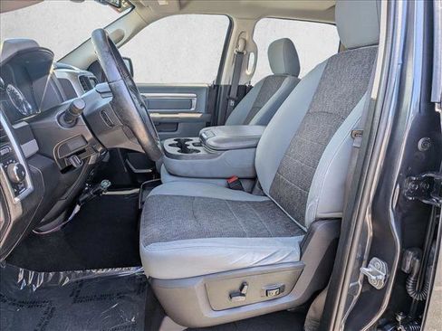 Used 2019 RAM 1500 Big Horn RWD image 15