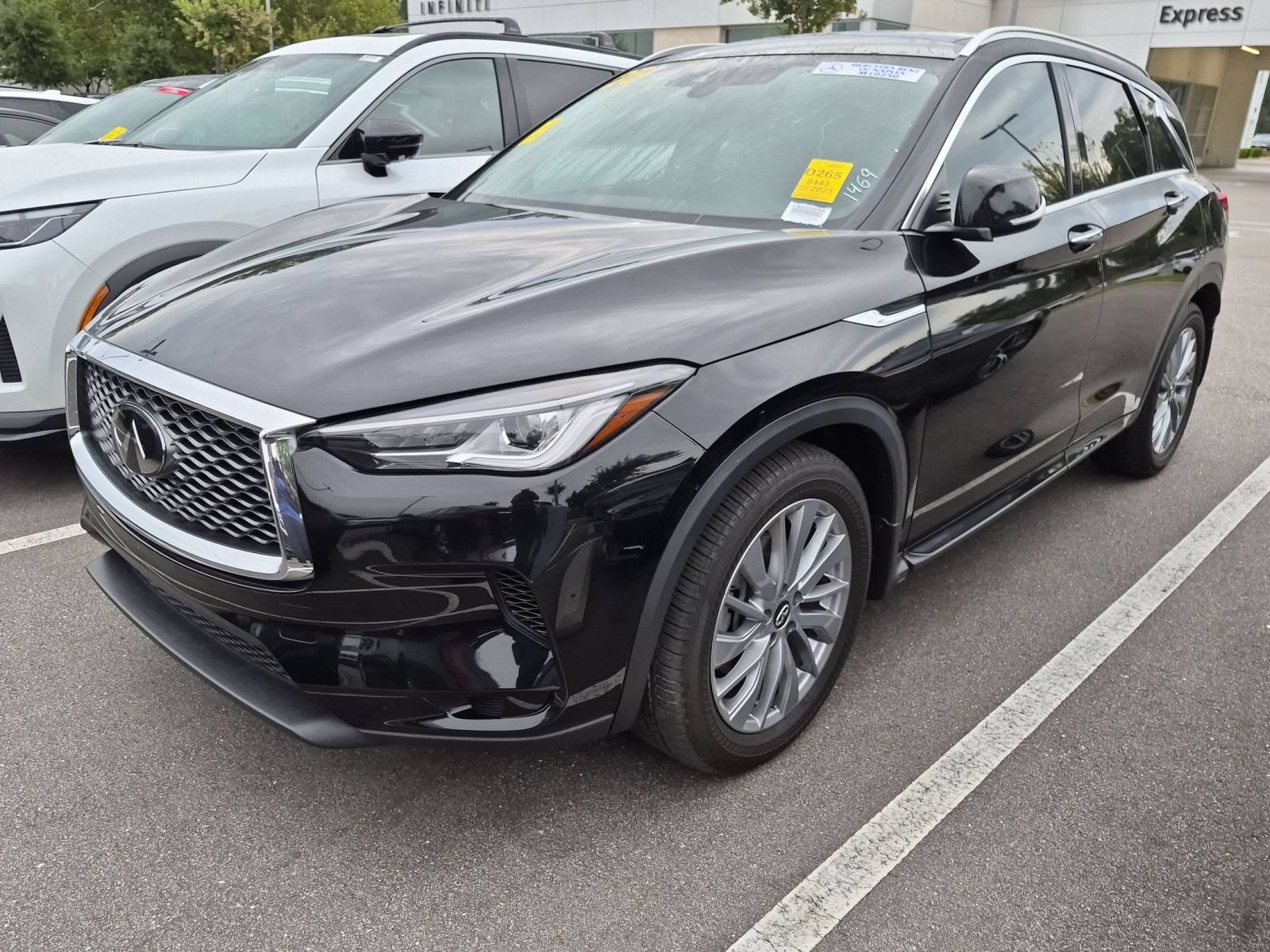 Used 2025 INFINITI QX50 Luxe AWD/4WD image 5
