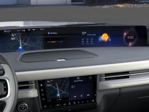 New 2026 Lincoln Navigator Reserve AWD/4WD image 10