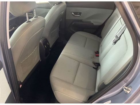 Used 2024 Hyundai Kona Limited FWD image 6