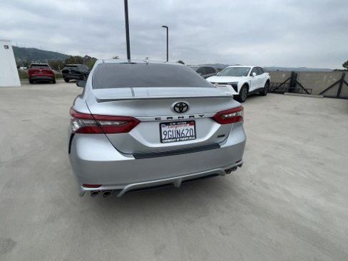 Used 2023 Toyota Camry XSE FWD image 7