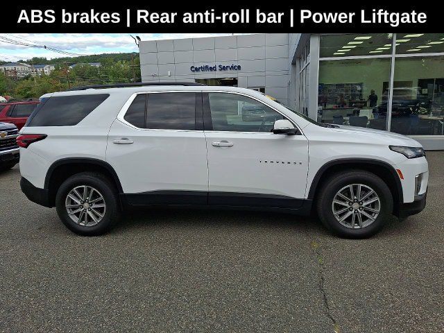 Used 2023 Chevrolet Traverse LT AWD/4WD image 10