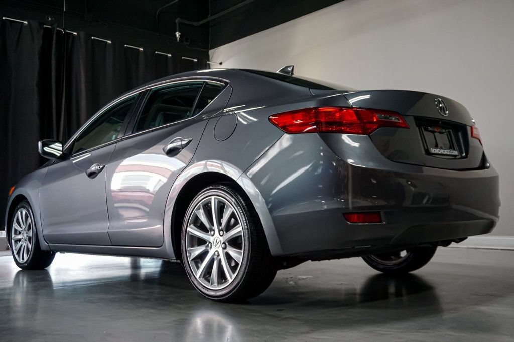 Used 2014 Acura ILX w/ Premium Package FWD image 31