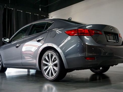 Used 2014 Acura ILX w/ Premium Package image 31
