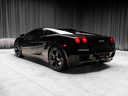 Used 2006 Lamborghini Gallardo AWD/4WD image 5