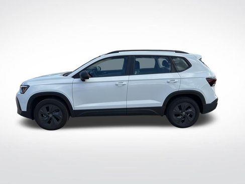 Used 2025 Volkswagen Taos S image 8