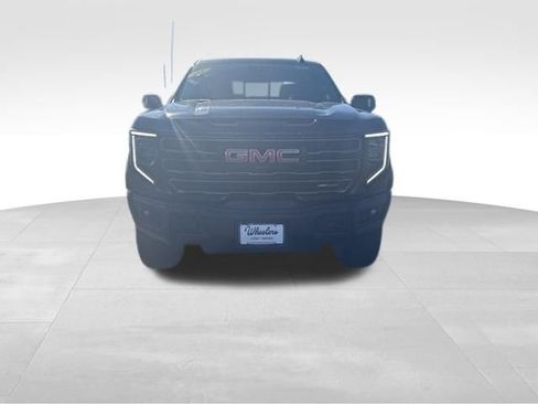 Used 2023 GMC Sierra 1500 AT4X AWD/4WD image 9