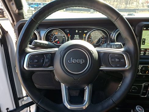 Certified 2021 Jeep Wrangler Unlimited Sahara AWD/4WD image 20