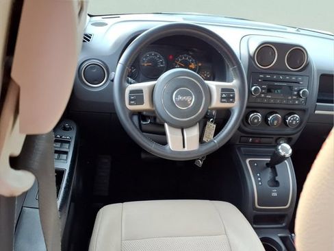 Used 2016 Jeep Patriot 75th Anniversary w/ Power Value Group FWD image 4