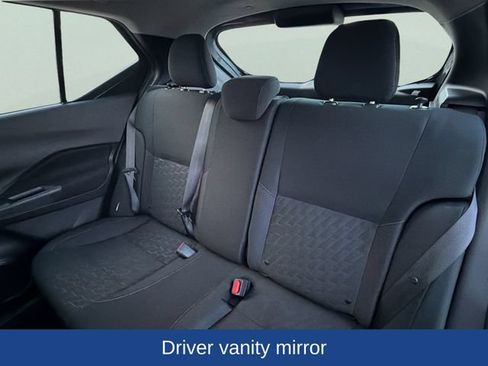 Used 2024 Nissan Kicks SV FWD image 18