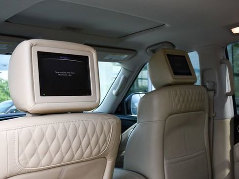 Used 2019 INFINITI QX80 Luxe w/ Proactive Package AWD/4WD image 19