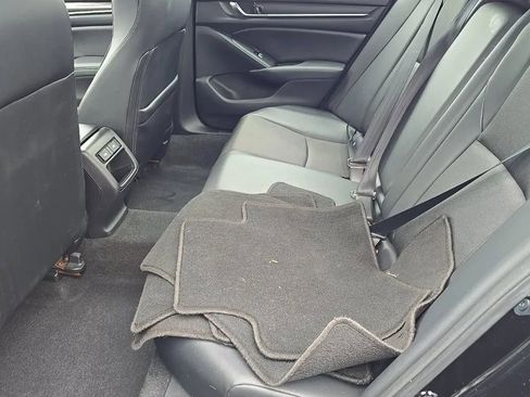 Used 2021 Honda Accord Sport image 6