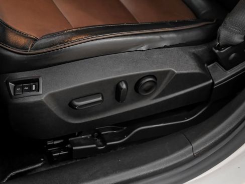 Used 2014 Chevrolet Malibu LTZ FWD image 38