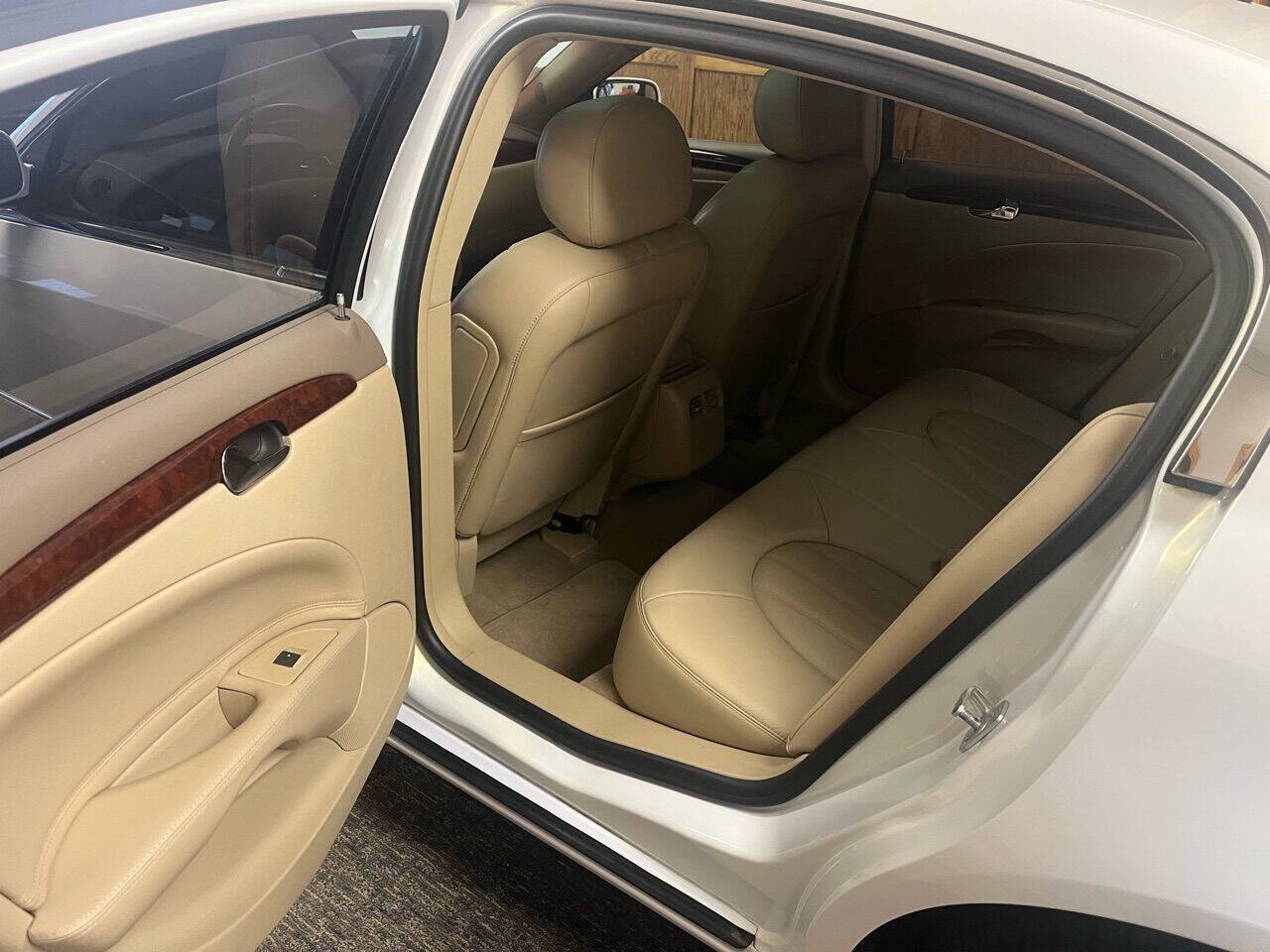 Used 2006 Buick Lucerne CXL w/ Luxury Package FWD image 20