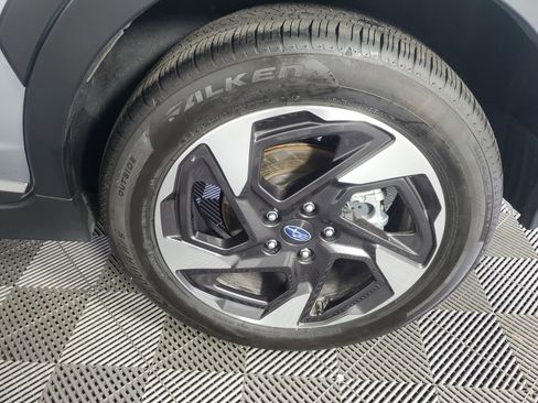 Used 2025 Subaru Crosstrek 2.5i Limited w/ Crosstrek Mirror Package image 31