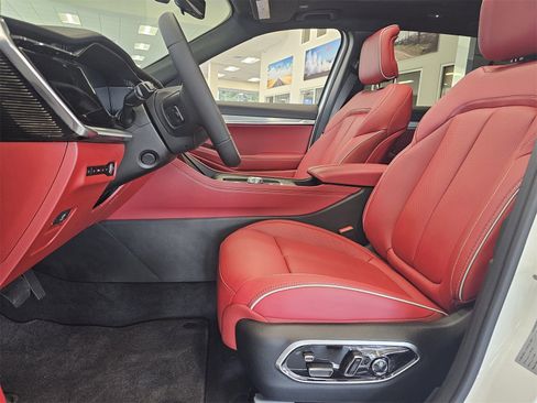 New 2025 Jeep Wagoneer S Launch Edition image 12