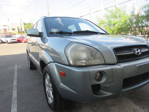 Used 2006 Hyundai Tucson Limited FWD image 16