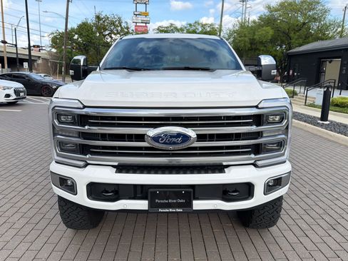 Used 2026 Ford F250 Platinum w/ Platinum Plus Package image 6