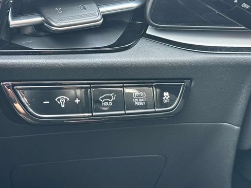 Used 2025 Kia Niro FWD image 12