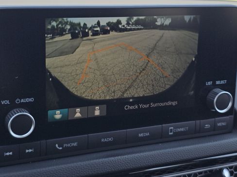 Used 2024 Honda Civic LX image 5