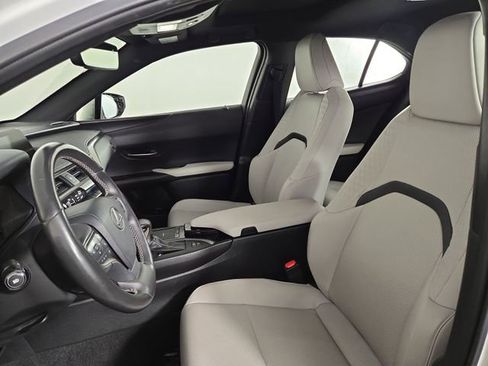 Used 2022 Lexus UX 250h w/ Premium Package image 14