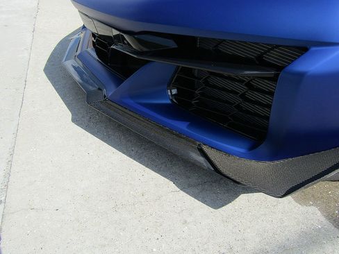 Used 2025 Chevrolet Corvette Z06 w/ Z07 Performance Package image 27