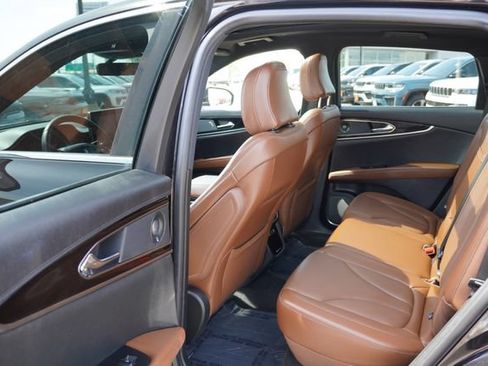 Used 2022 Lincoln Nautilus Reserve w/ Equipment Group 201A AWD/4WD image 17