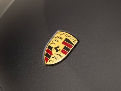 New 2026 Porsche Macan S image 36