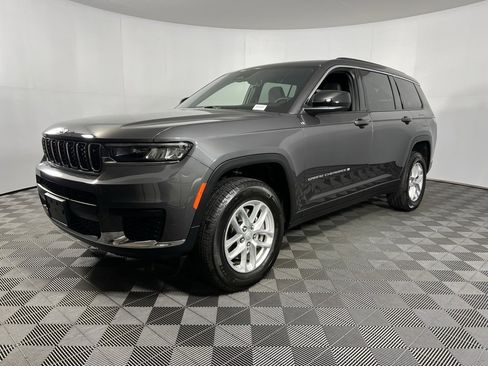 Certified 2025 Jeep Grand Cherokee L Laredo w/ Luxury Tech Group I image 9