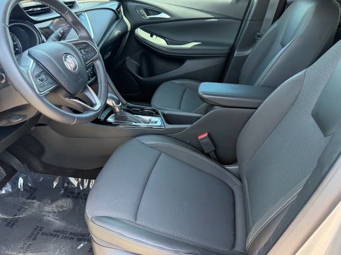 Used 2023 Buick Encore GX Preferred AWD/4WD image 19