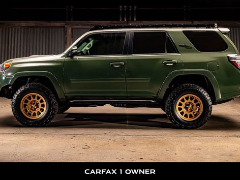 Used 2022 Toyota 4Runner TRD Off-Road Premium w/ TRD Black Wheel Package (TMS) image 5