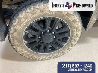 Used 2022 GMC Sierra 2500 Denali w/ Denali Black Diamond Edition AWD/4WD video 1